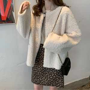 Fur-effect Short Coat Faux Shearling Jacket Cream Size Small